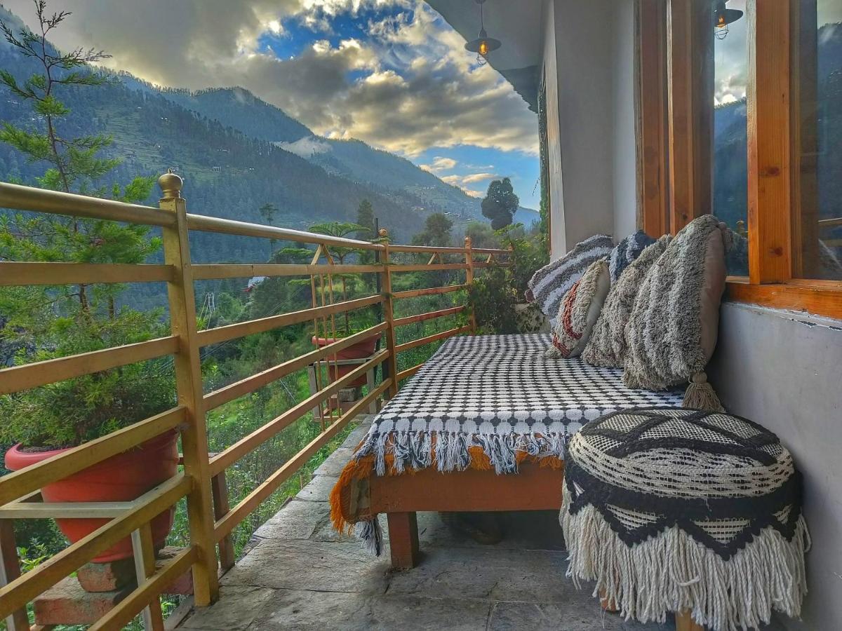 Incredible Guest House Jibhi Buitenkant foto