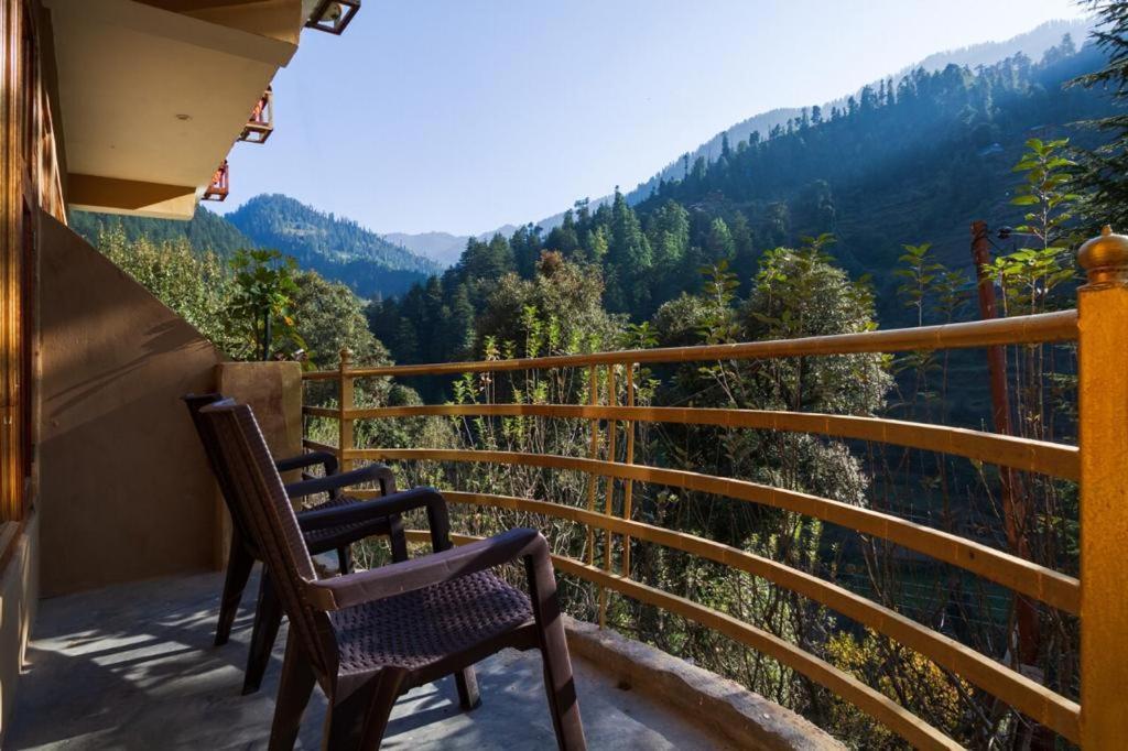 Incredible Guest House Jibhi Buitenkant foto